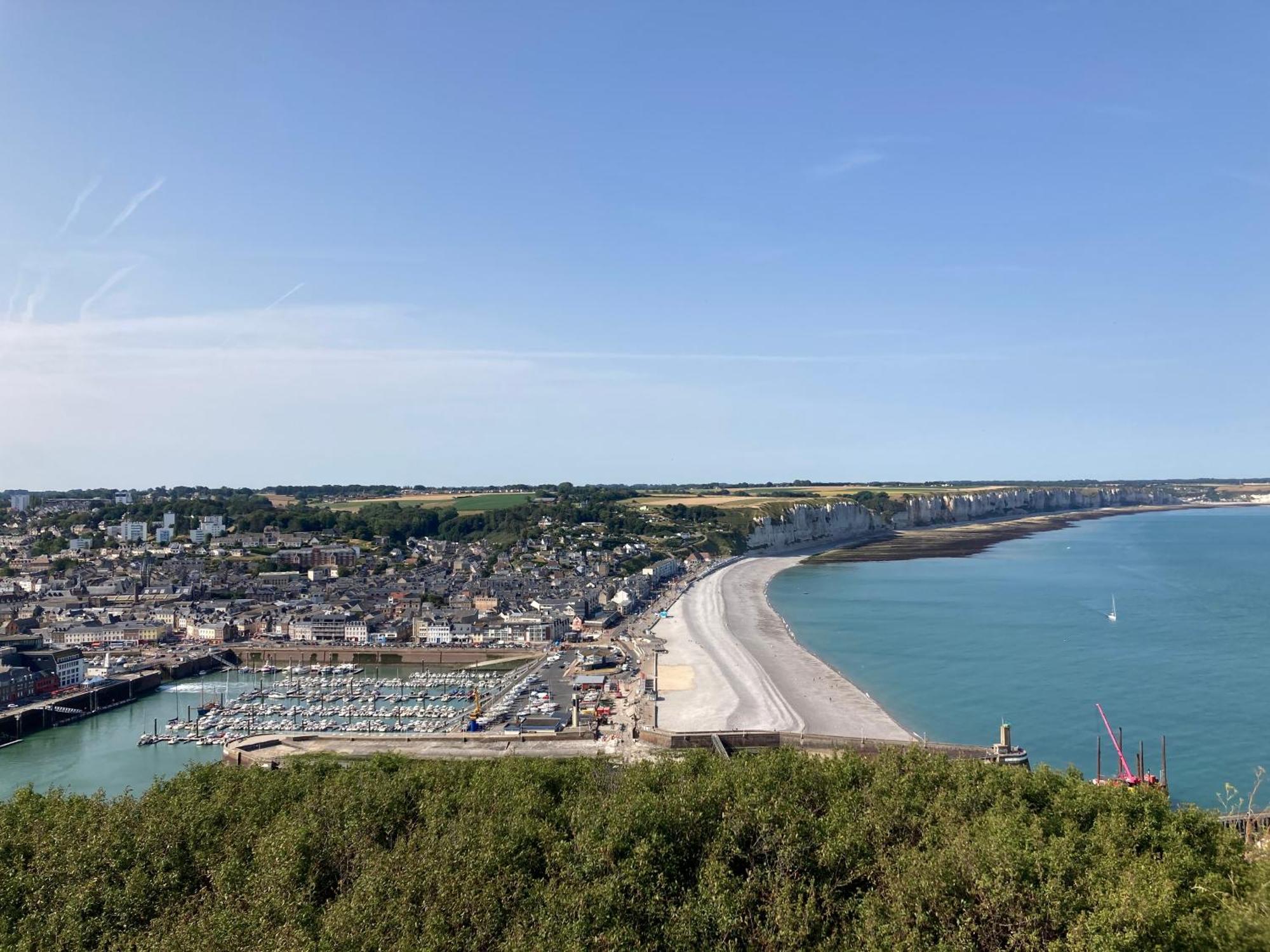 Charmant Studio Avec Vue Sur Le Port Et Falaises Fecamp Bagian luar foto