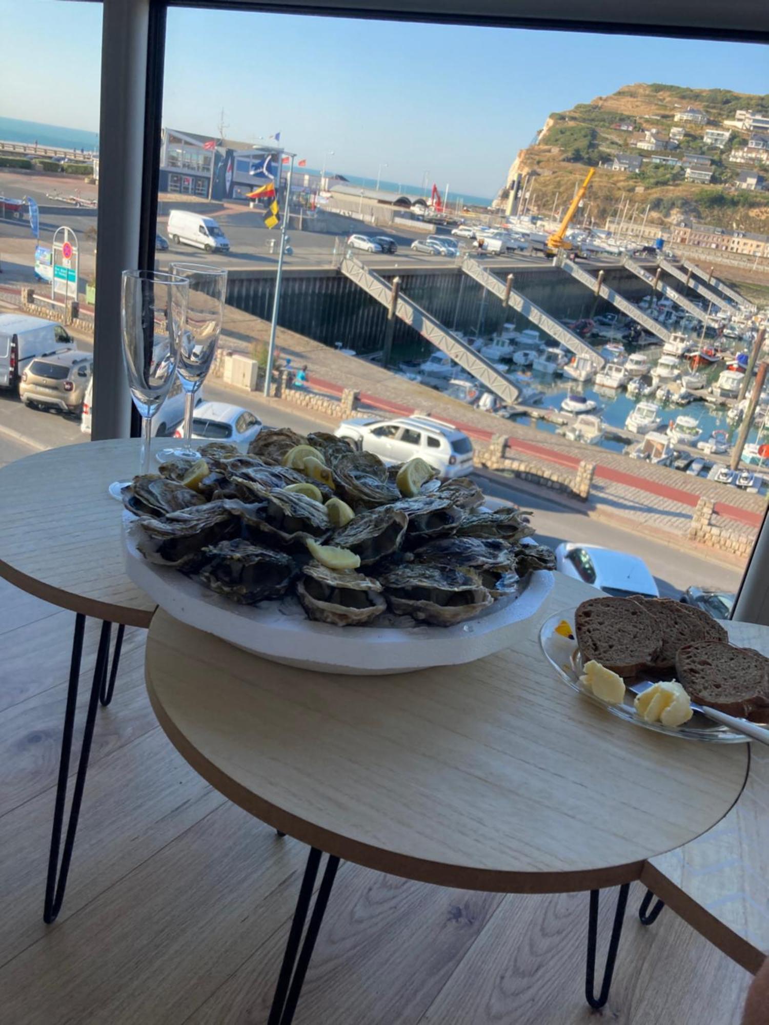 Charmant Studio Avec Vue Sur Le Port Et Falaises Fecamp Bagian luar foto